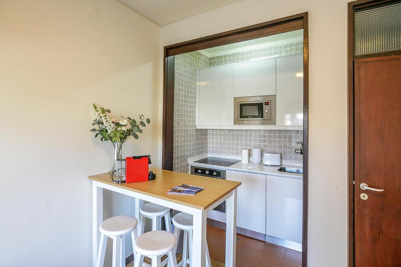 Lovelystay - Genuine Bonfim Balcony Flat Porto Buitenkant foto