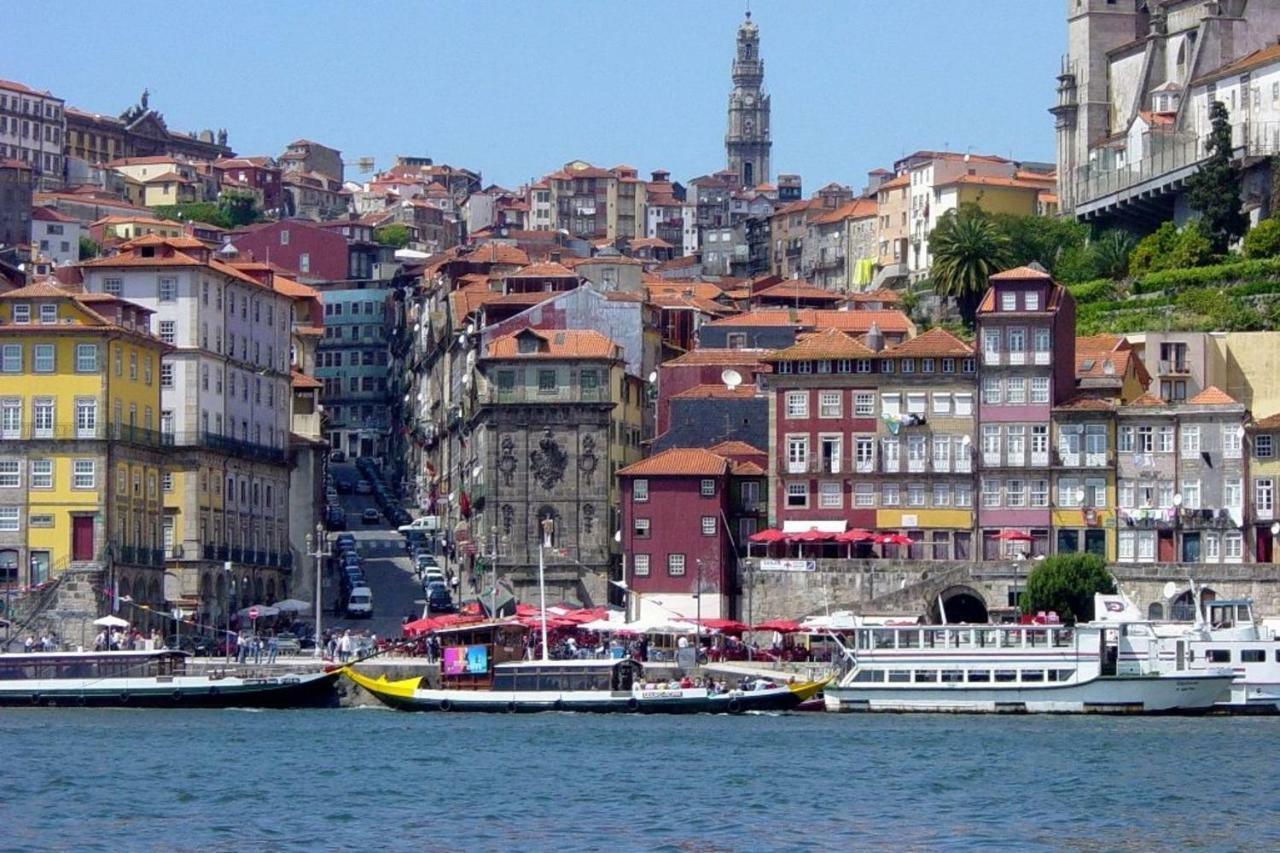 Lovelystay - Genuine Bonfim Balcony Flat Porto Buitenkant foto