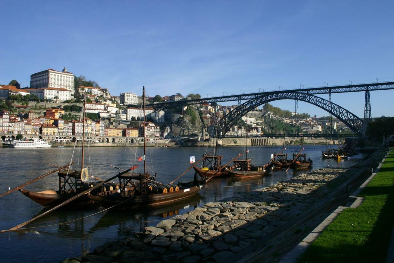 Lovelystay - Genuine Bonfim Balcony Flat Porto Buitenkant foto